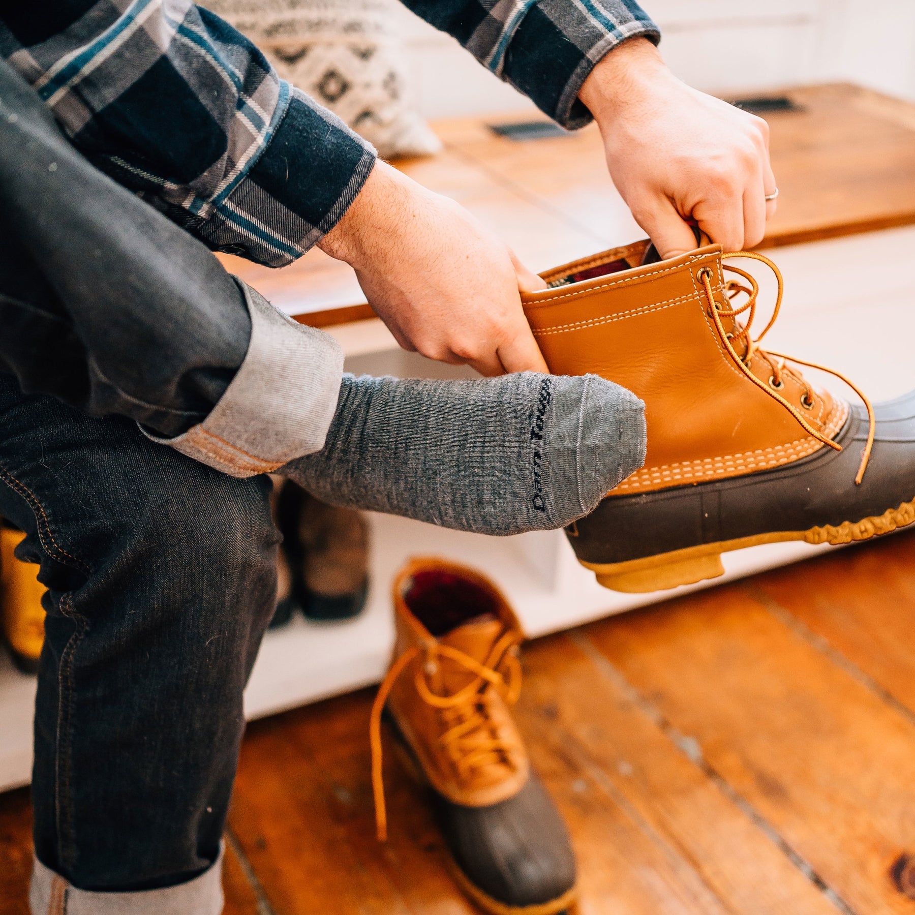 The Standard Mid-Calf Lightweight Lifestyle Socks product image