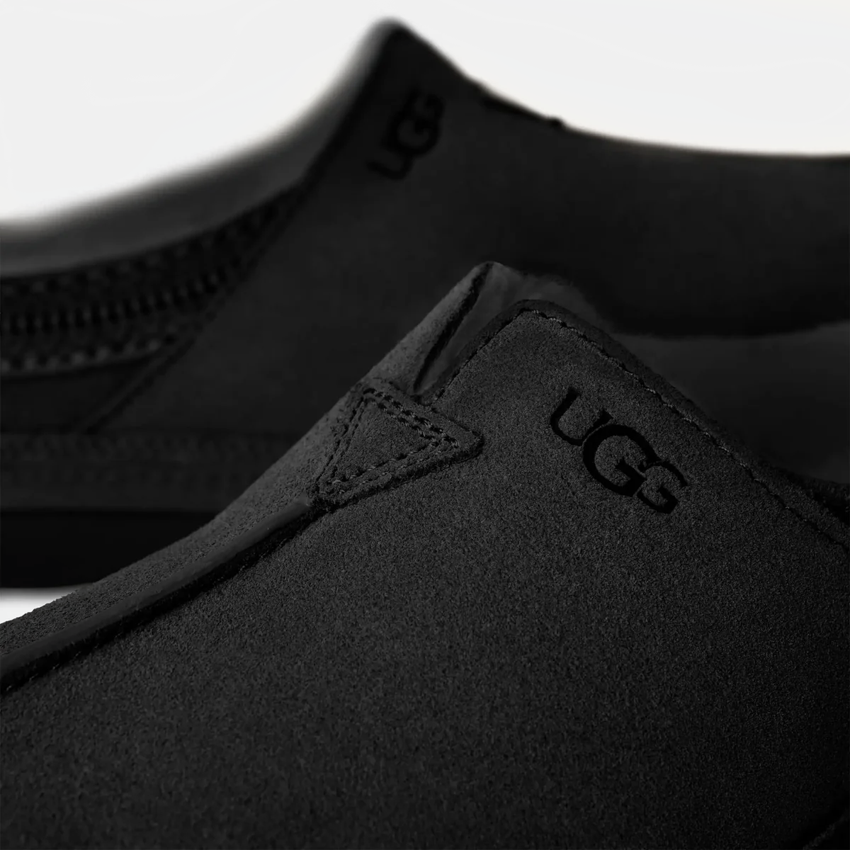 UGG Neuman Slip On Shoes (Mens Large Sizes) – BigShoes