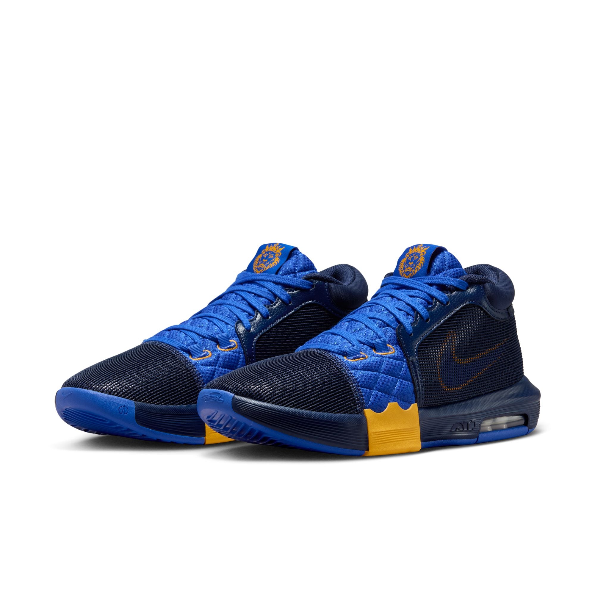 LeBron Witness 8 product image