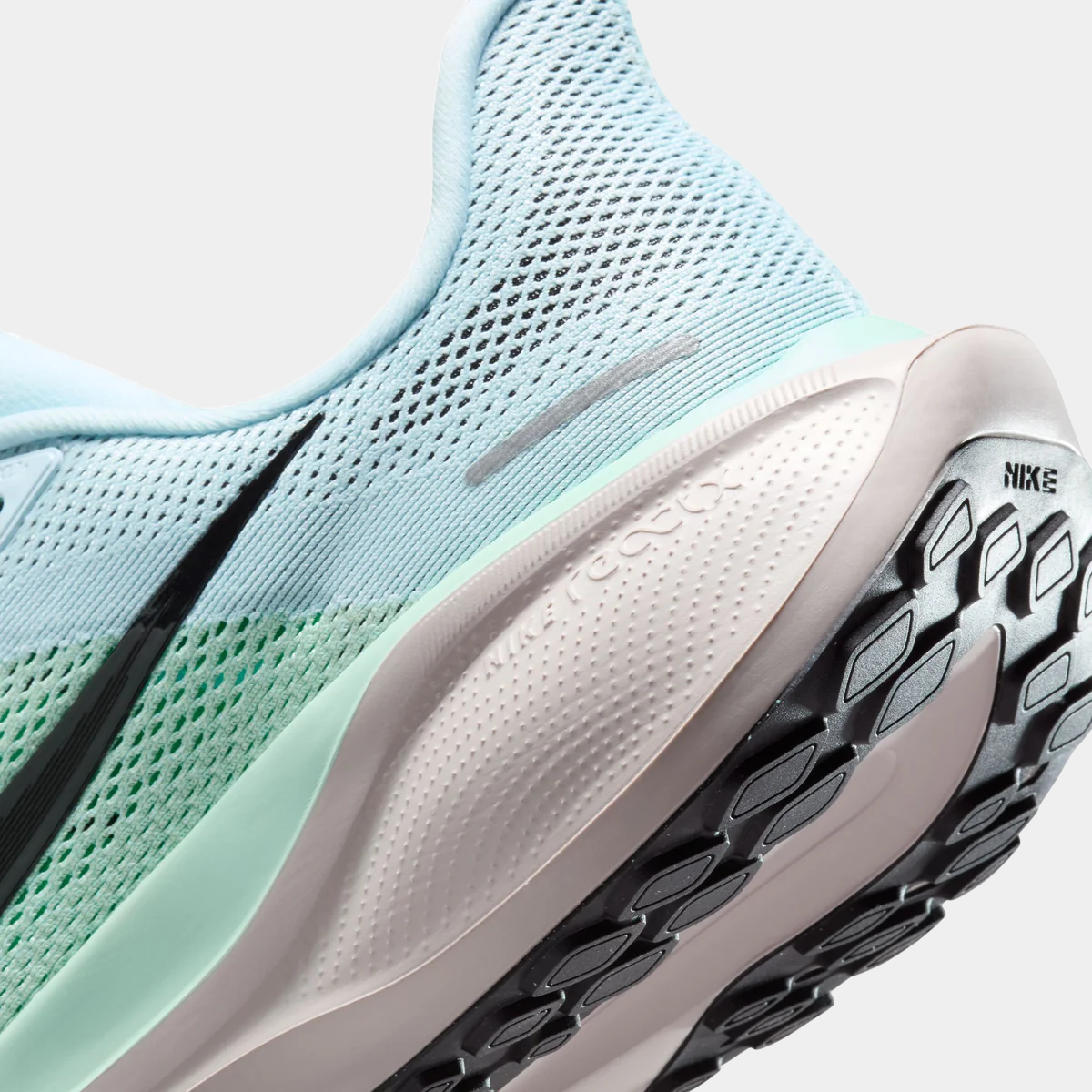 Air Zoom Pegasus 41 product image