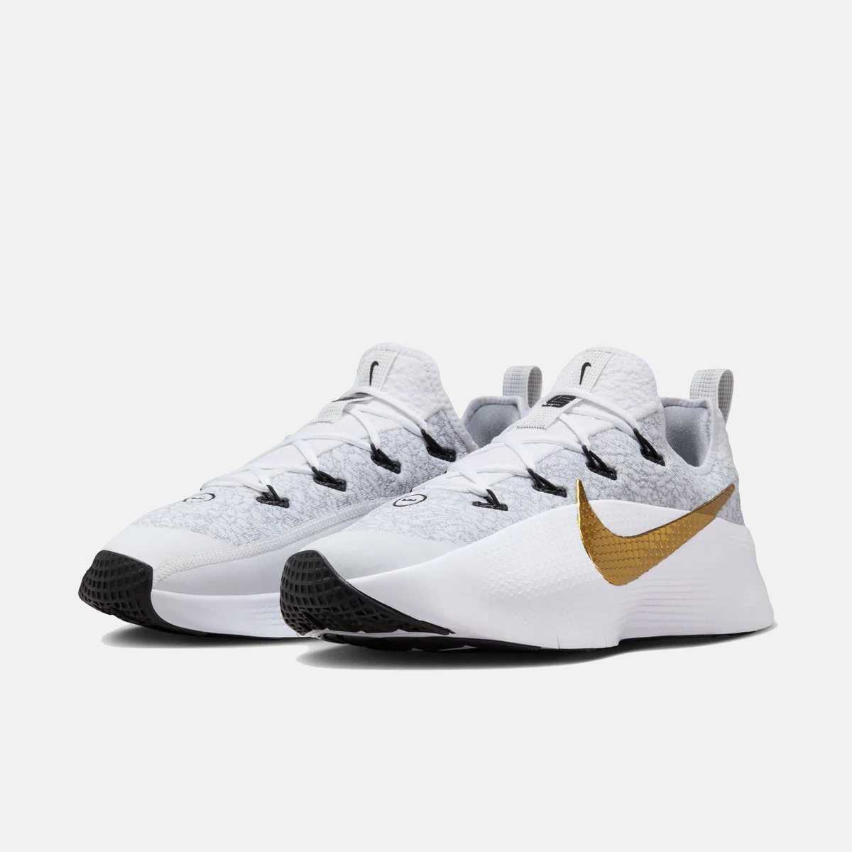 LeBron TR 1 product image