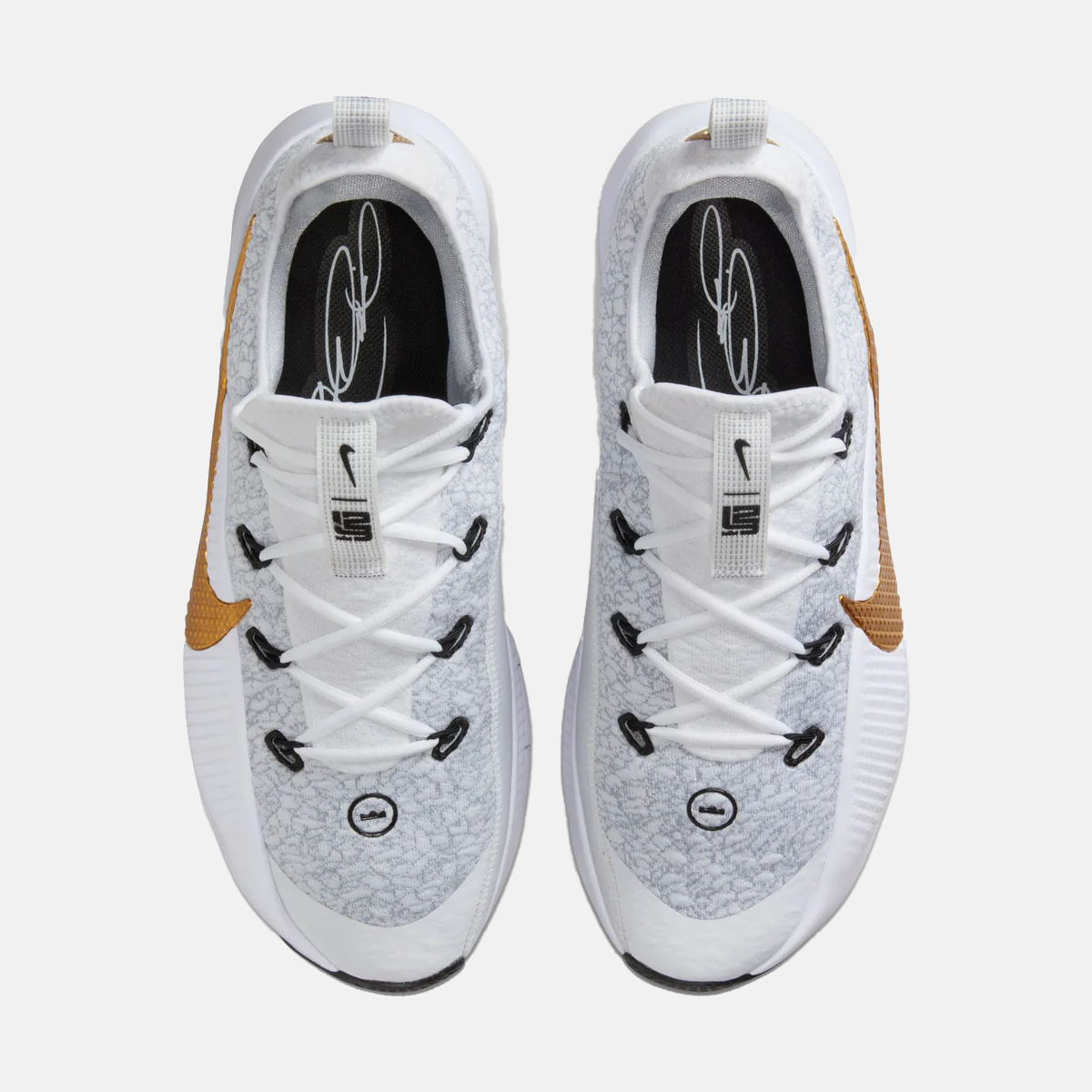 LeBron TR 1 product image