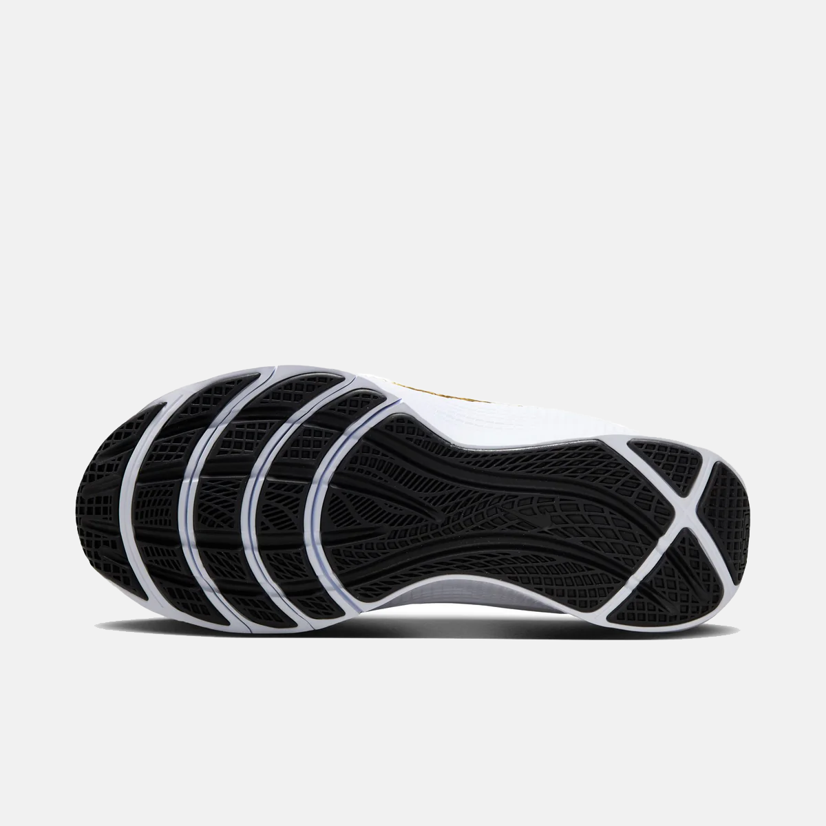 LeBron TR 1 product image