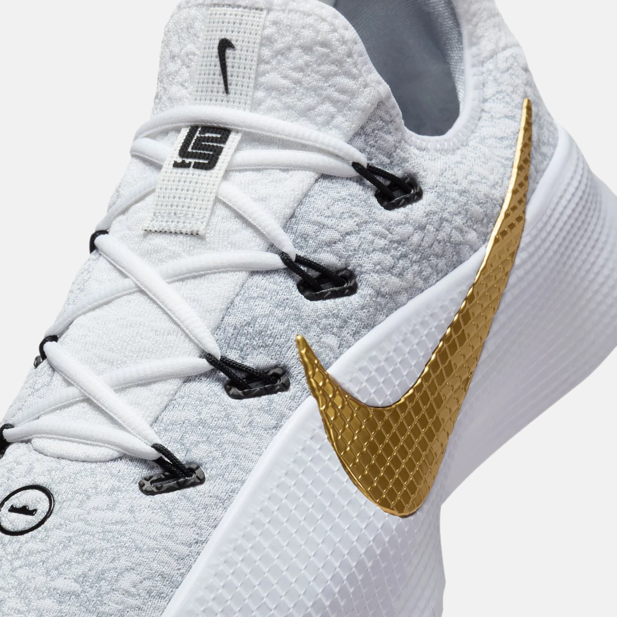 LeBron TR 1 product image