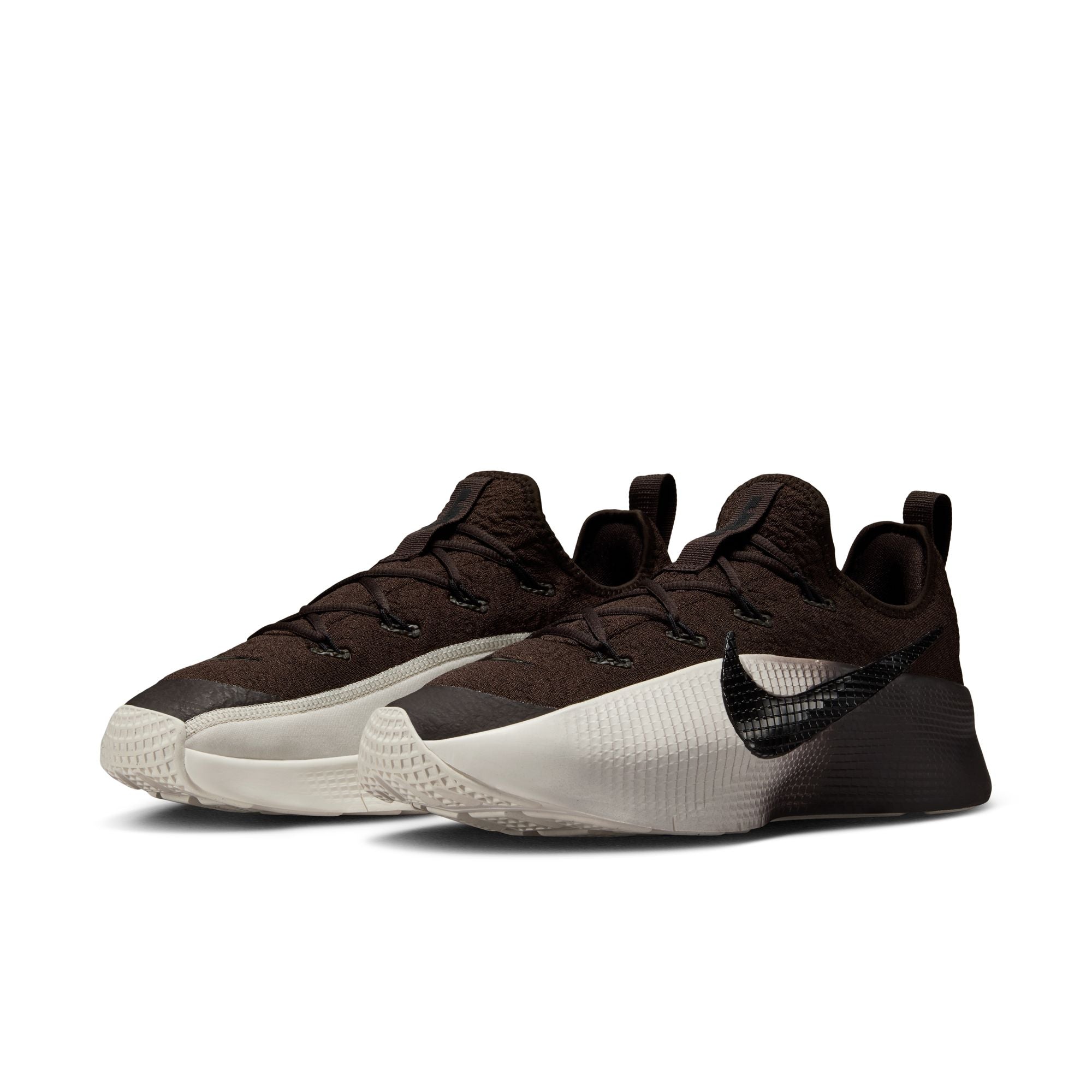 LeBron TR 1 product image