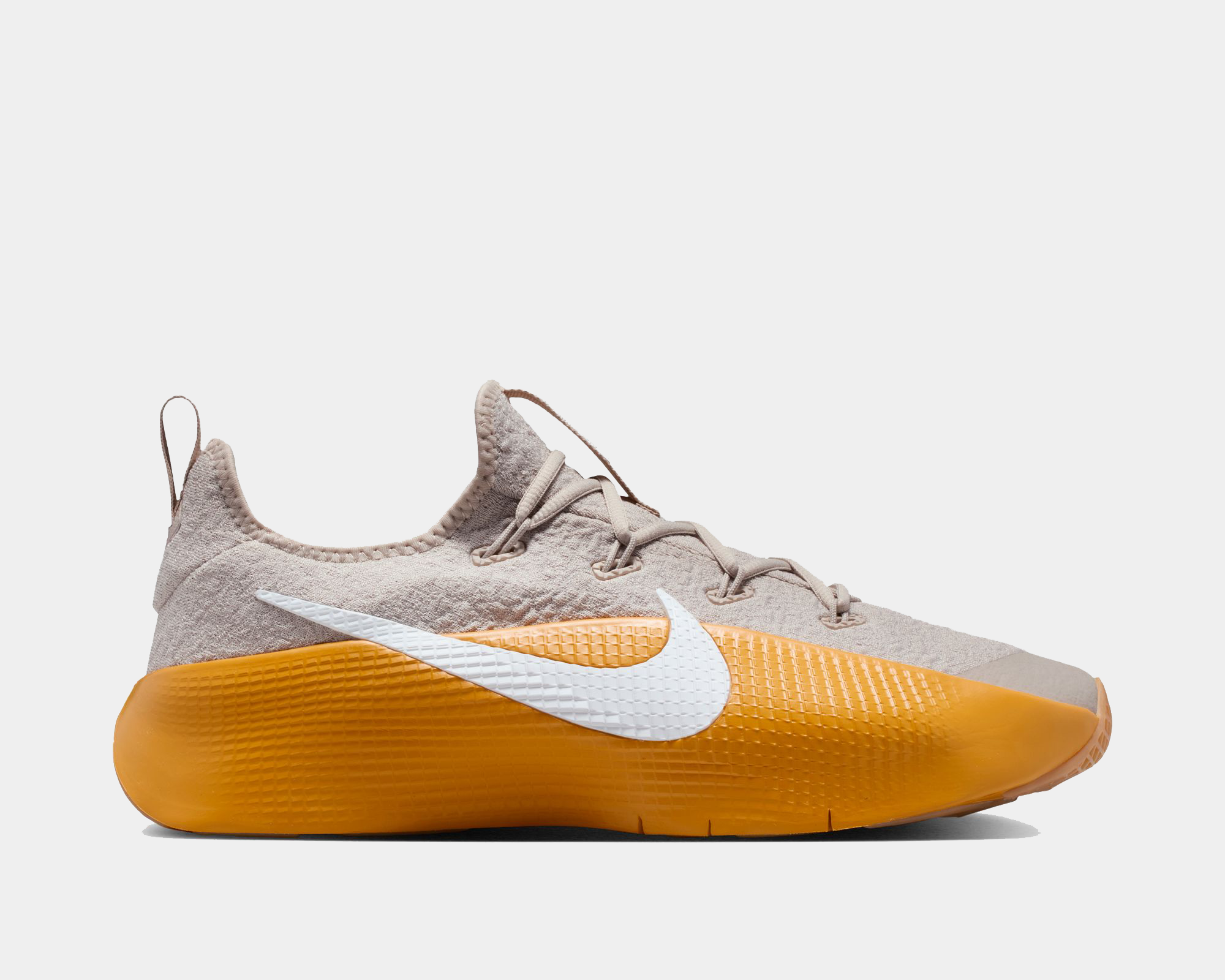 LeBron TR 1 product image