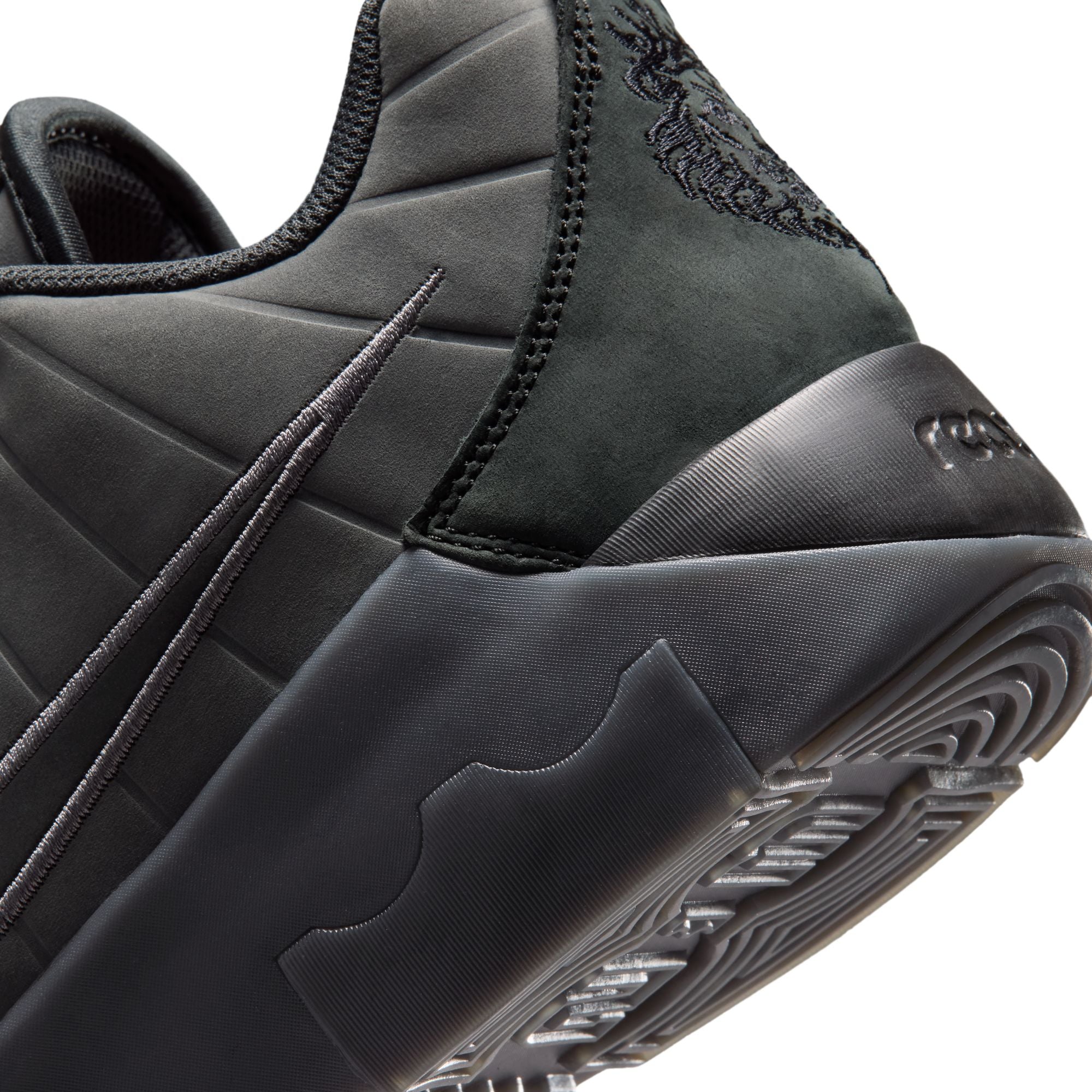 LeBron Witness IX product image