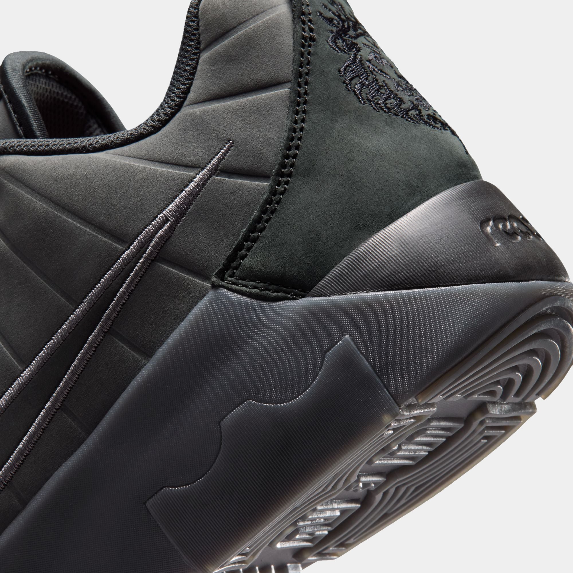 LeBron Witness IX product image
