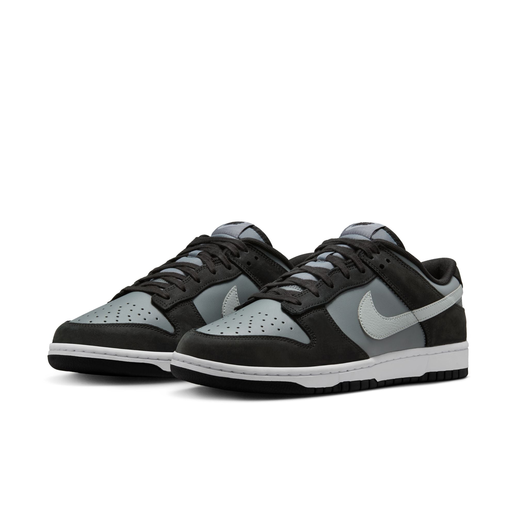 Dunk Low product image