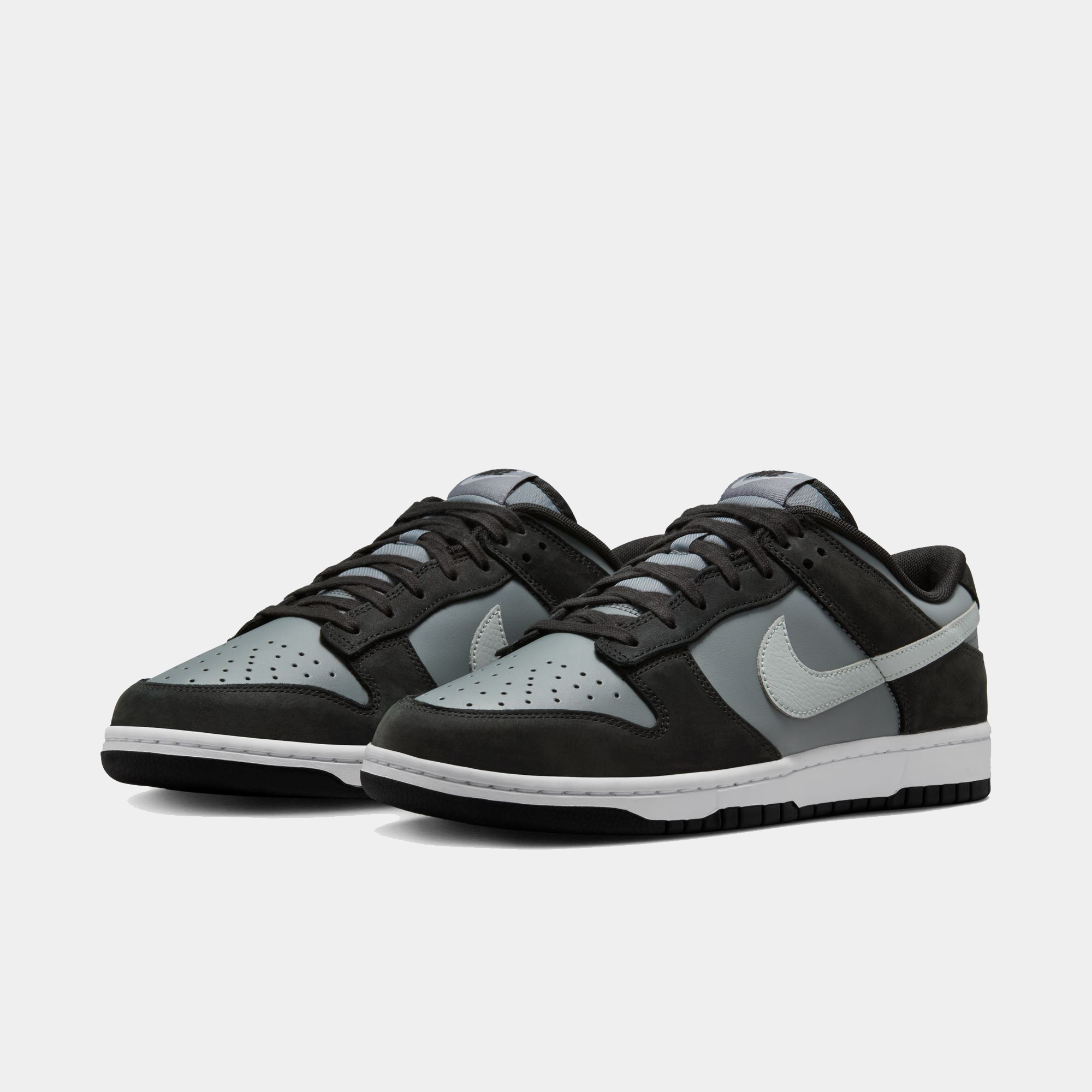 Dunk Low product image
