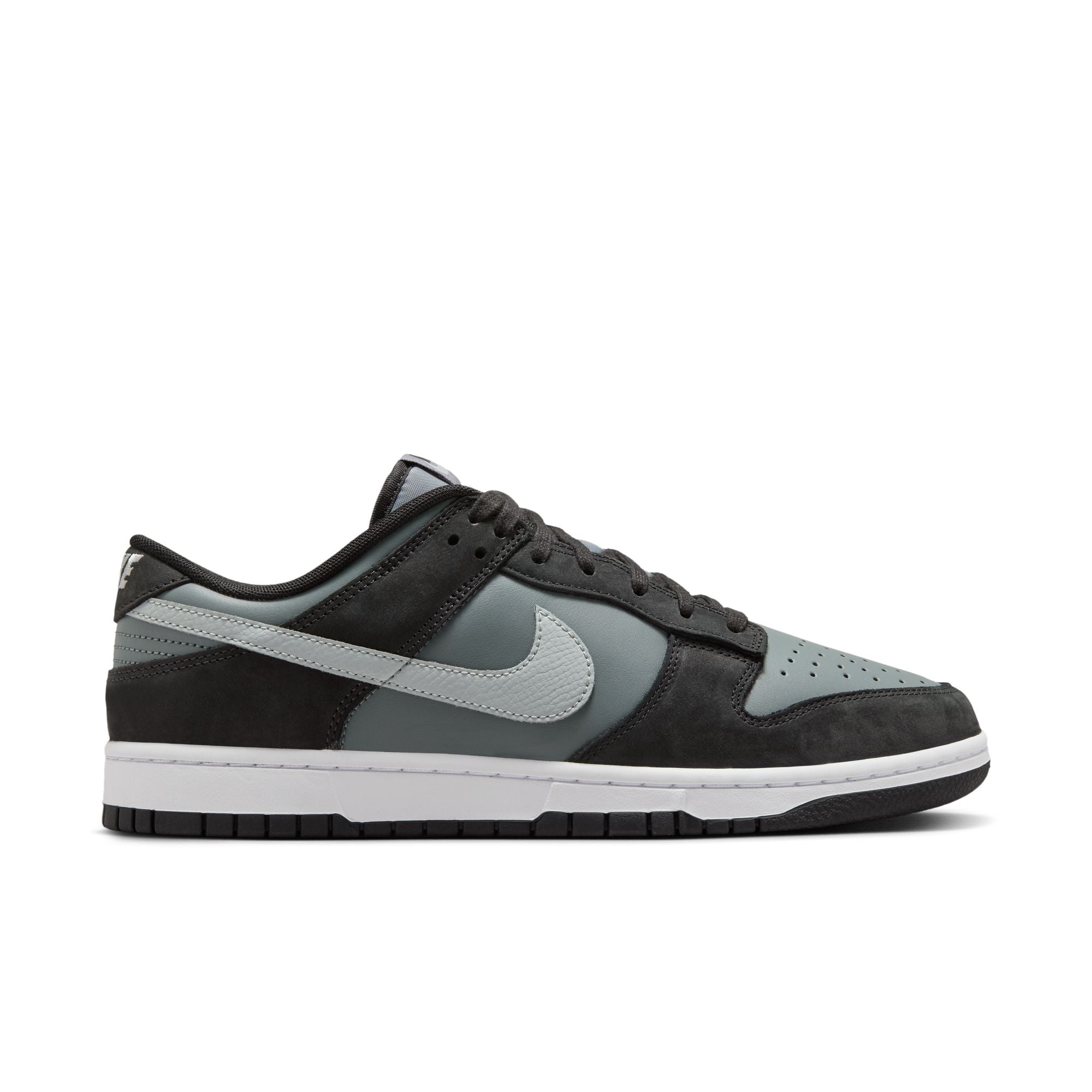 Dunk Low product image