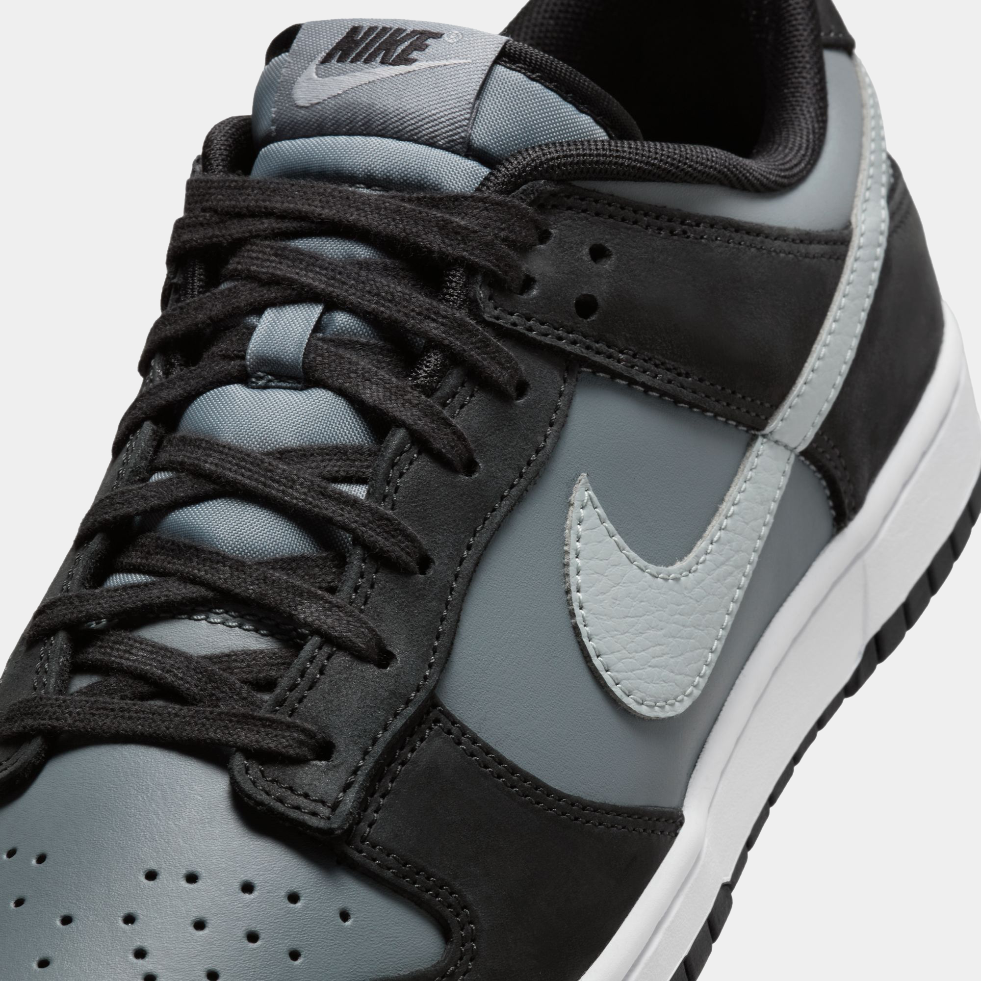 Dunk Low product image
