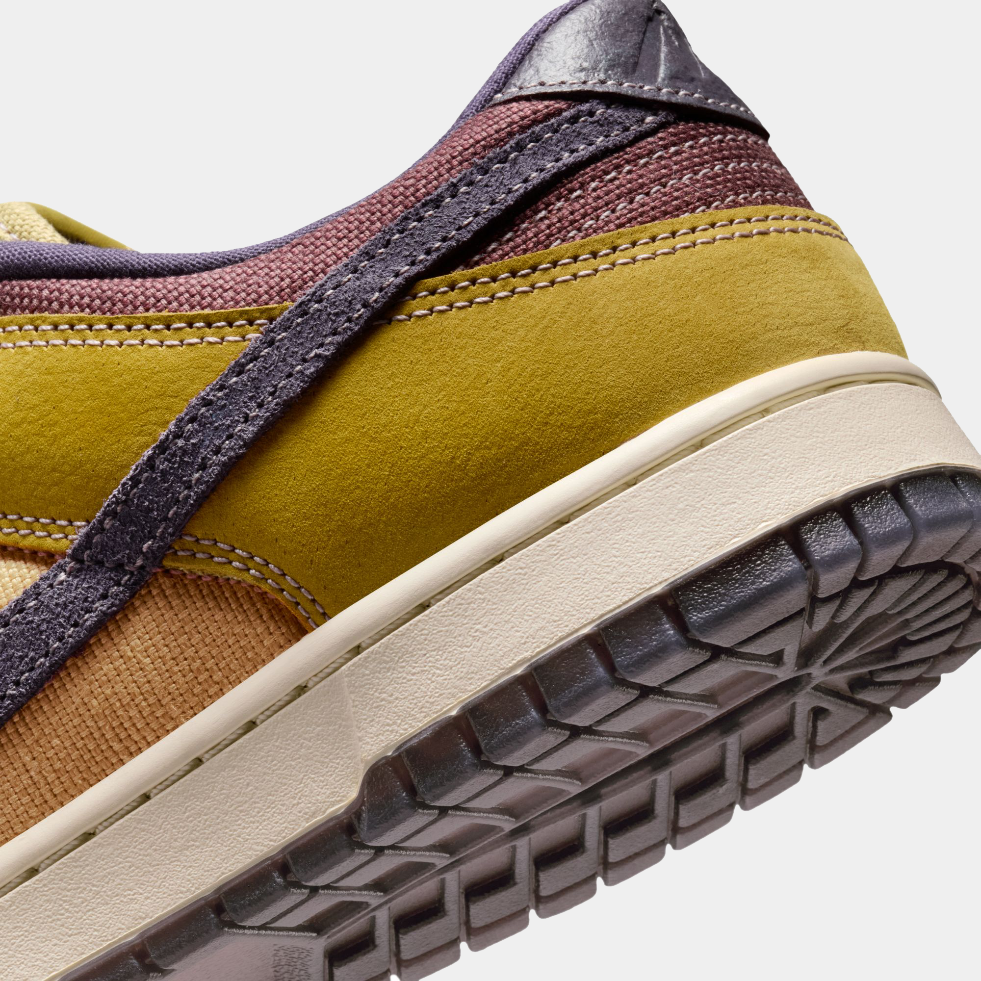 Dunk Low Retro SE product image