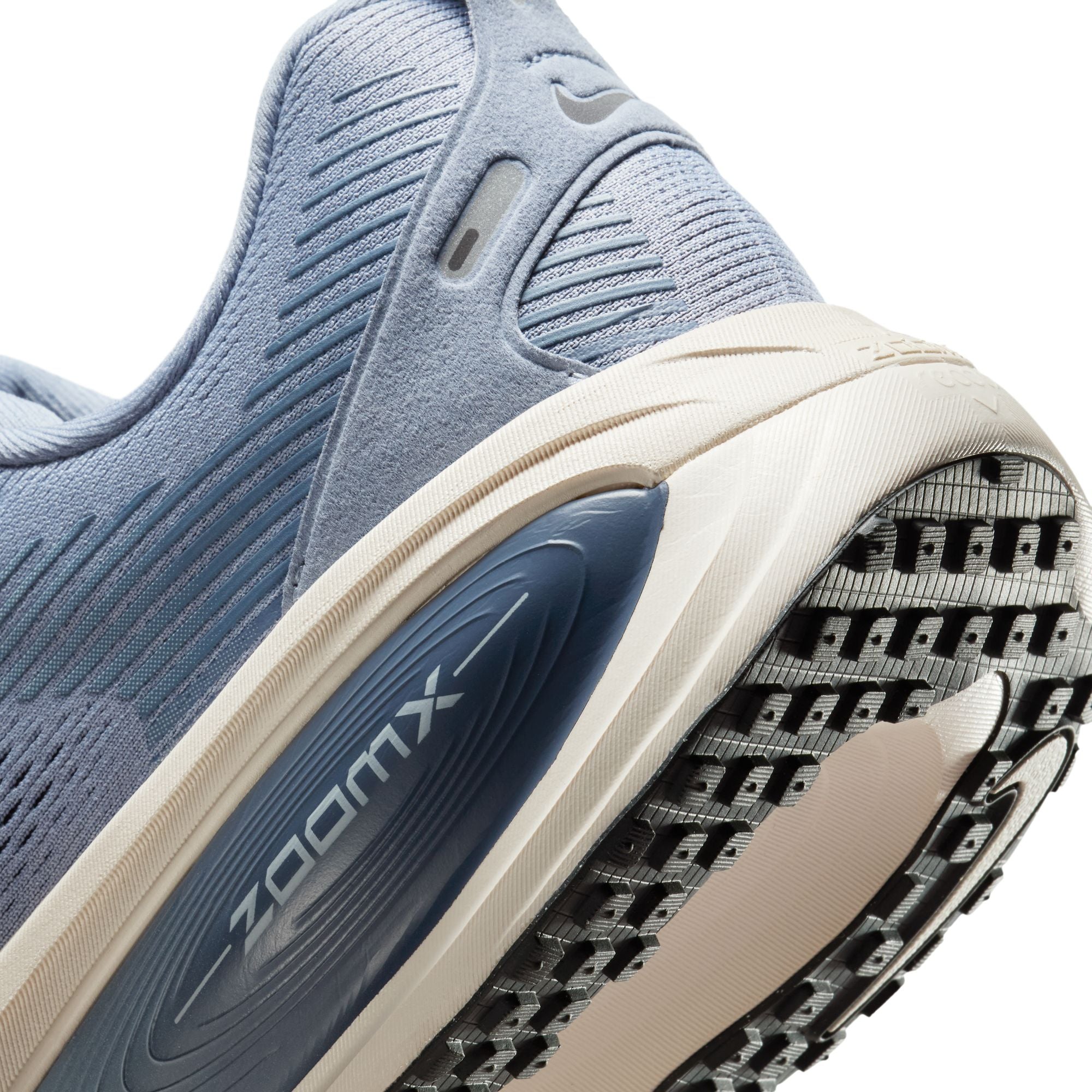 Air Zoom Vomero 18 product image