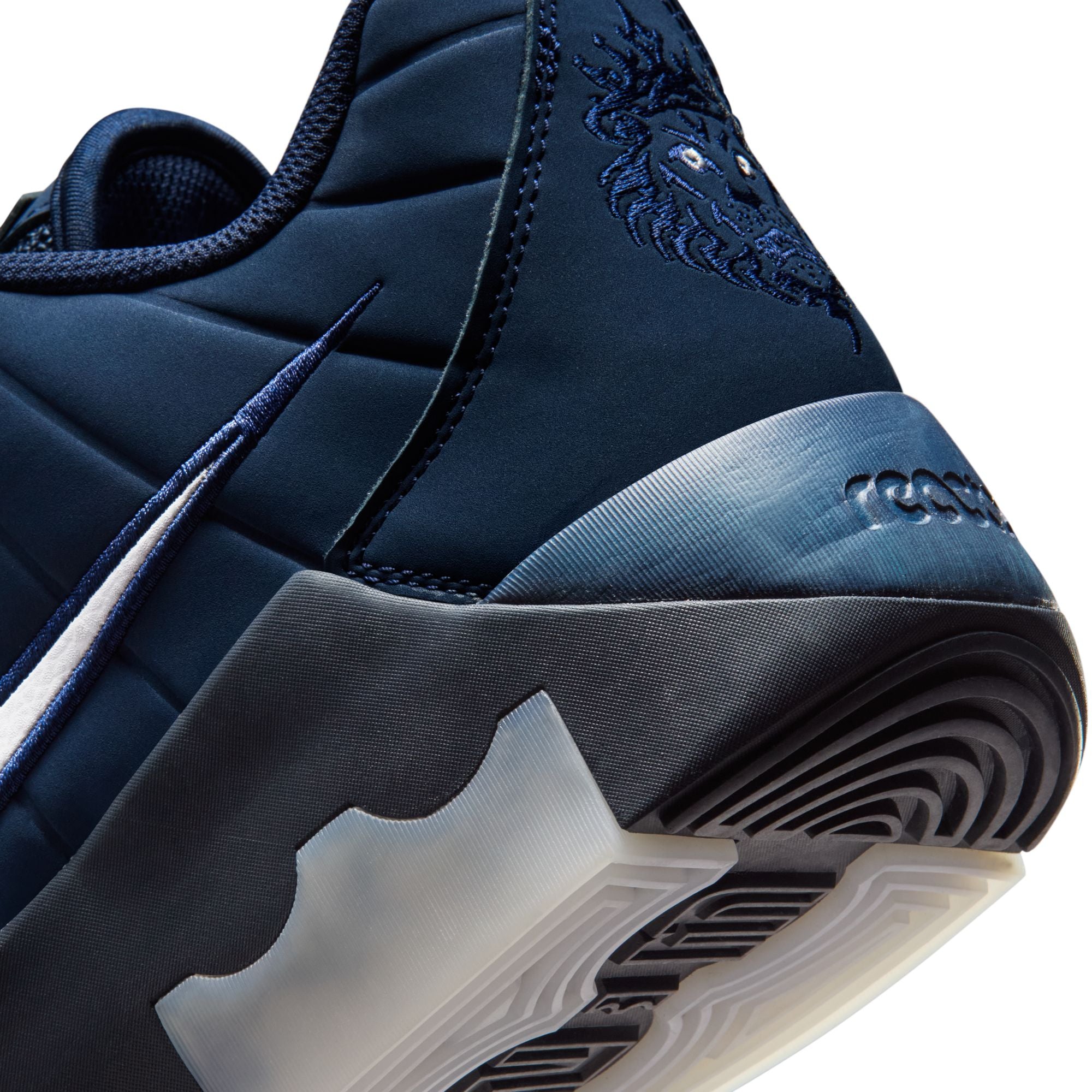 LeBron Witness IX product image