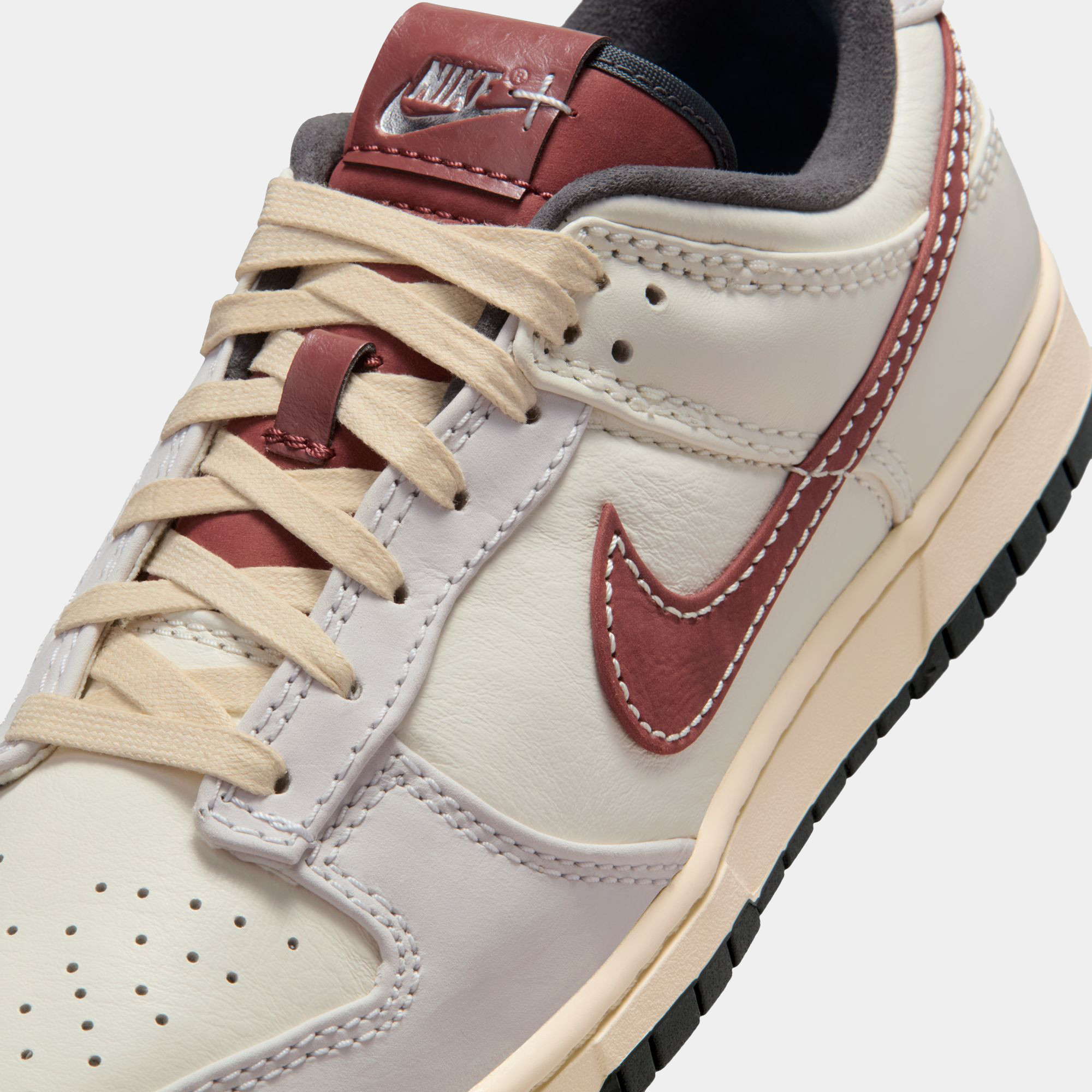 Dunk Low product image