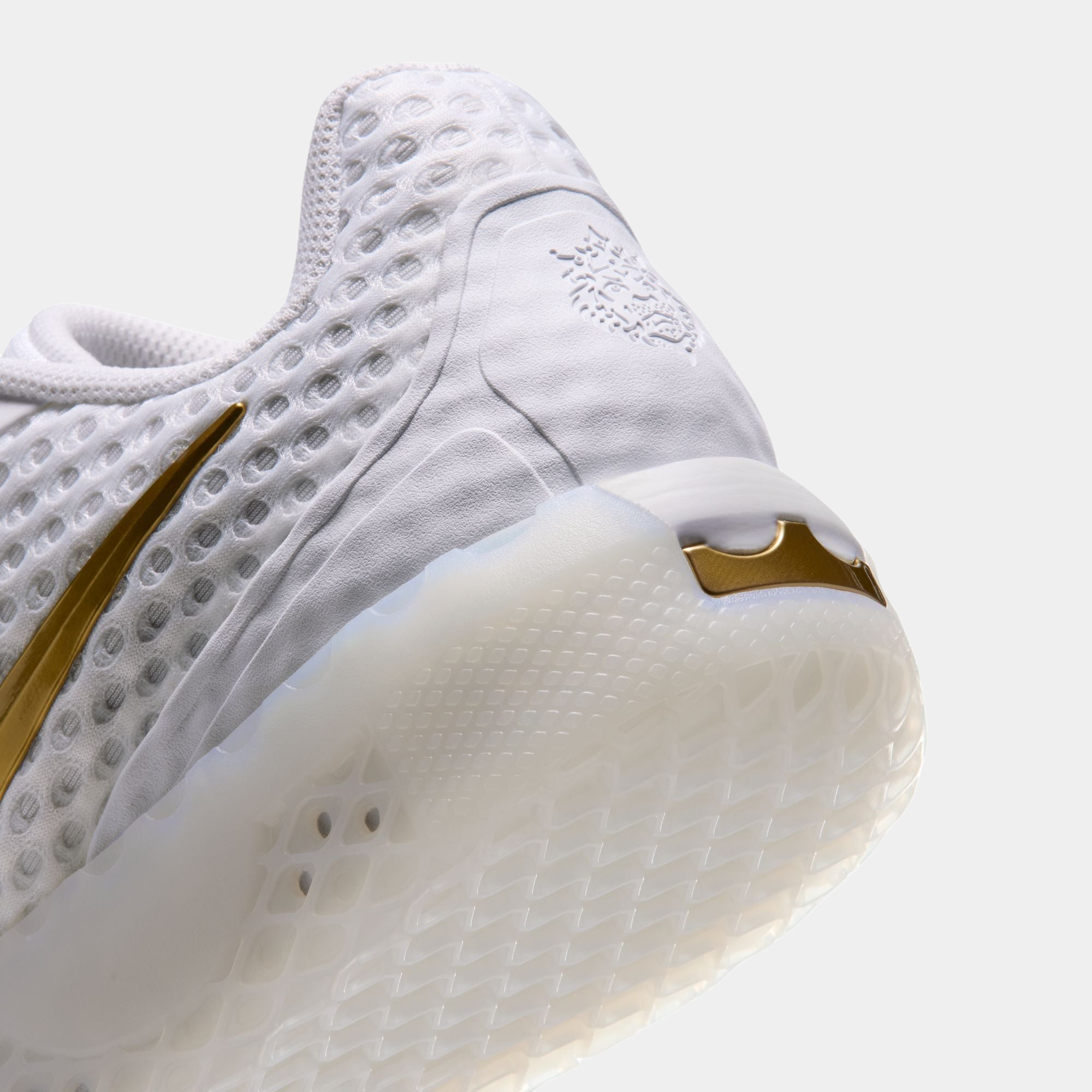 LeBron Witness X product image