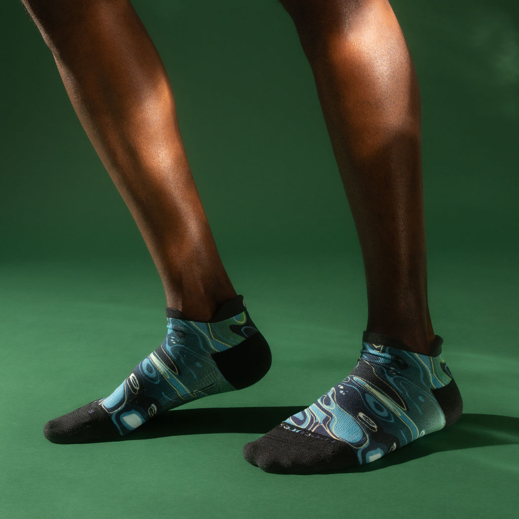 Limited Edition Elite Light Cushion No Show Tab Socks product image