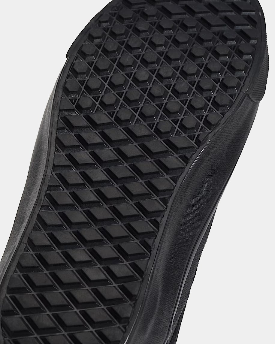 MTE Mid-Slip Insulated Shoes product image