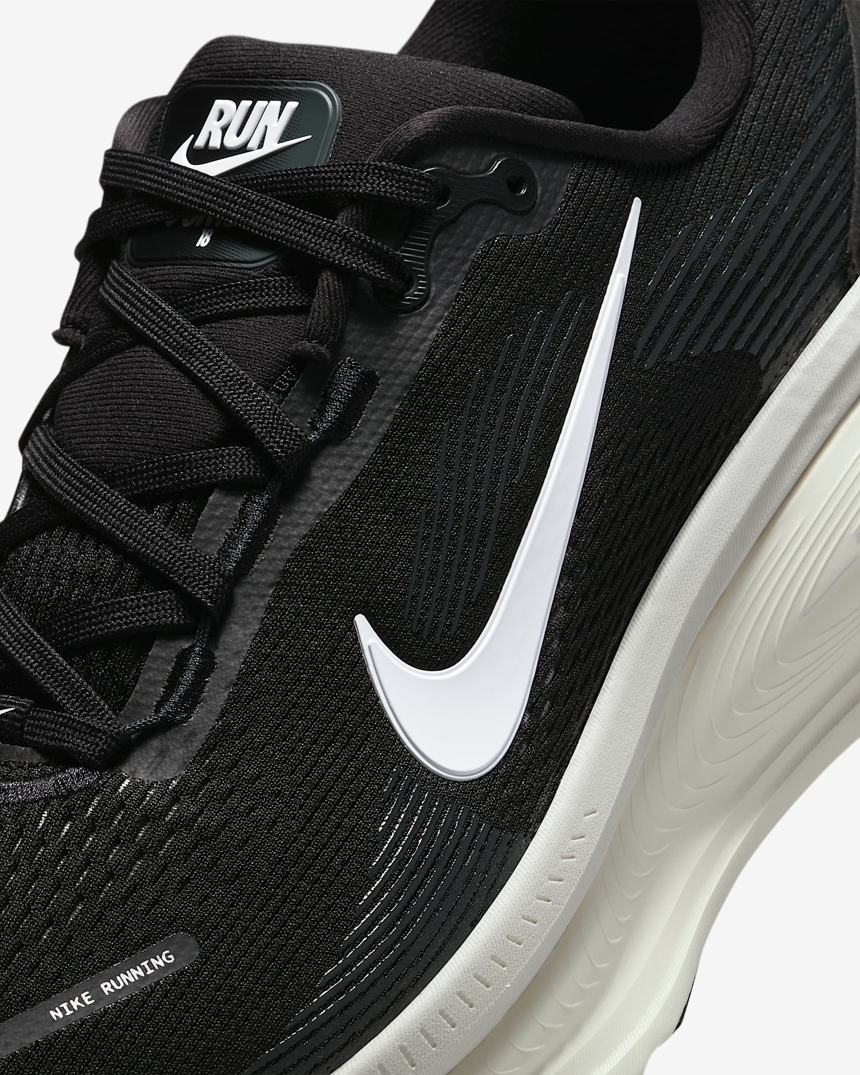 Air Zoom Vomero 18 product image