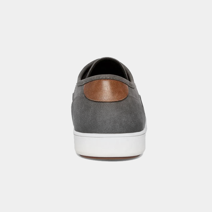 モテフィット M Steve Madden Fenta Leather Lightweight Sneakers – BigShoes