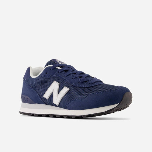 New Balance 515 v3 sneakers in navy blue with white accents, suede and mesh upper, side view showcasing the "N" logo.