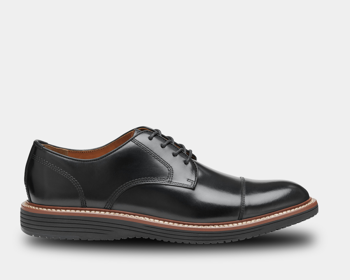 mens wide black dress shoes Johnston & Murphy Upton Cap Toe - Black Full Grain