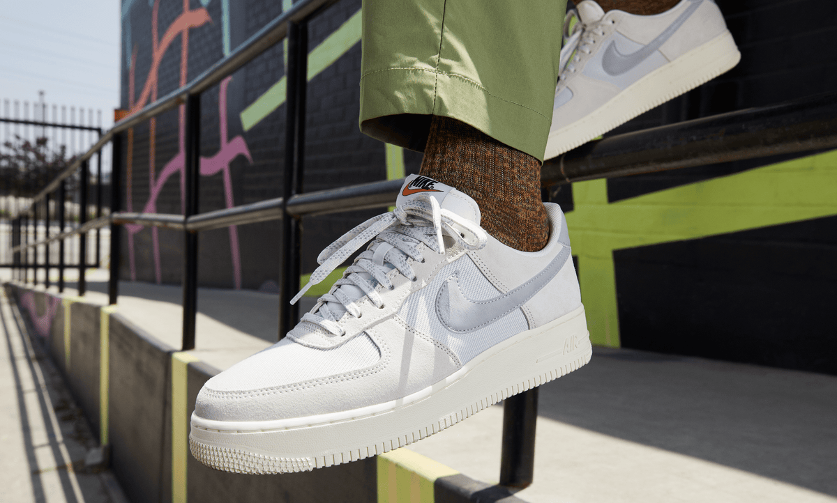 Air force 1 lv8 sneaker hot sale
