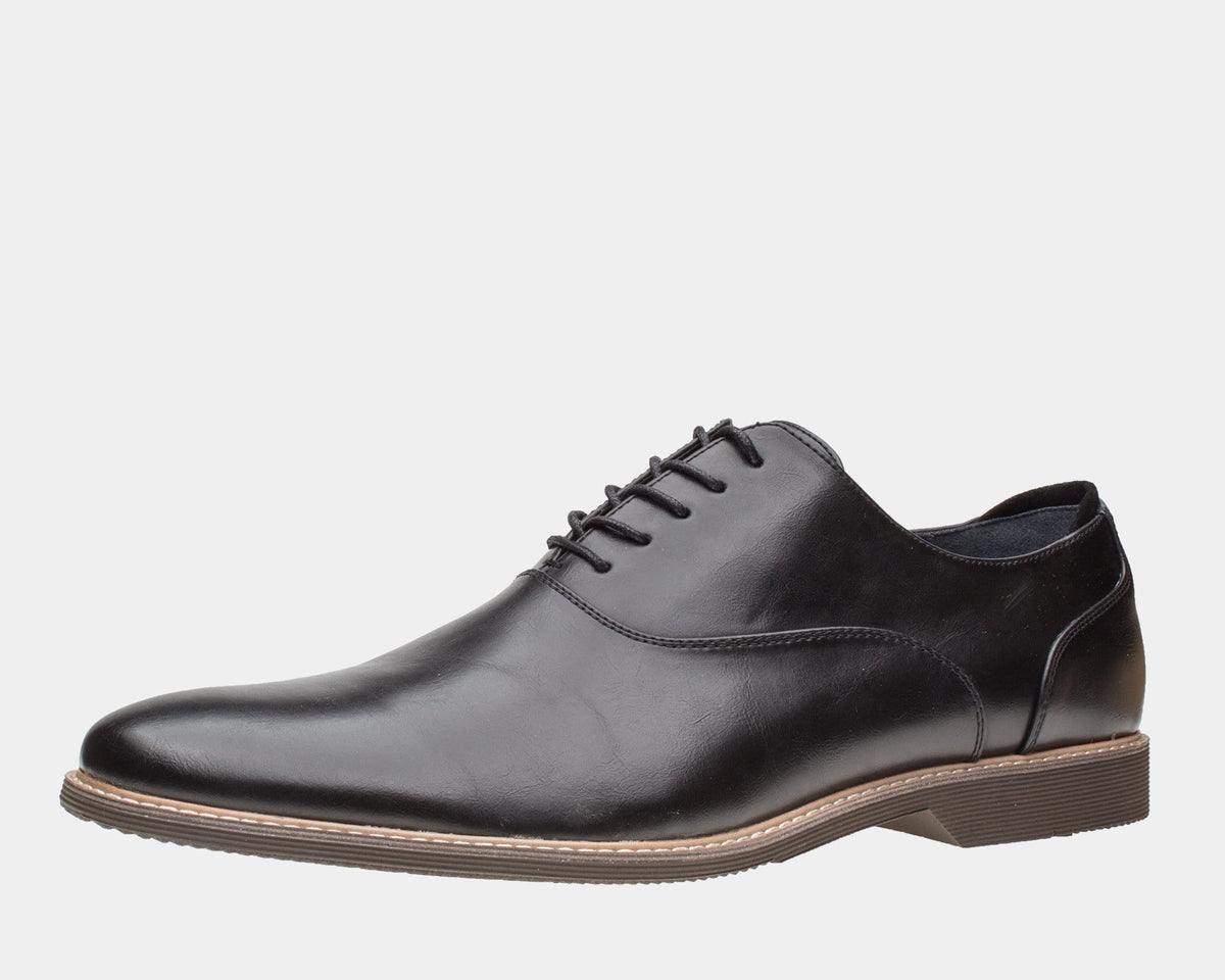 Steve Madden Nunan Black & Tan Oxford – BigShoes