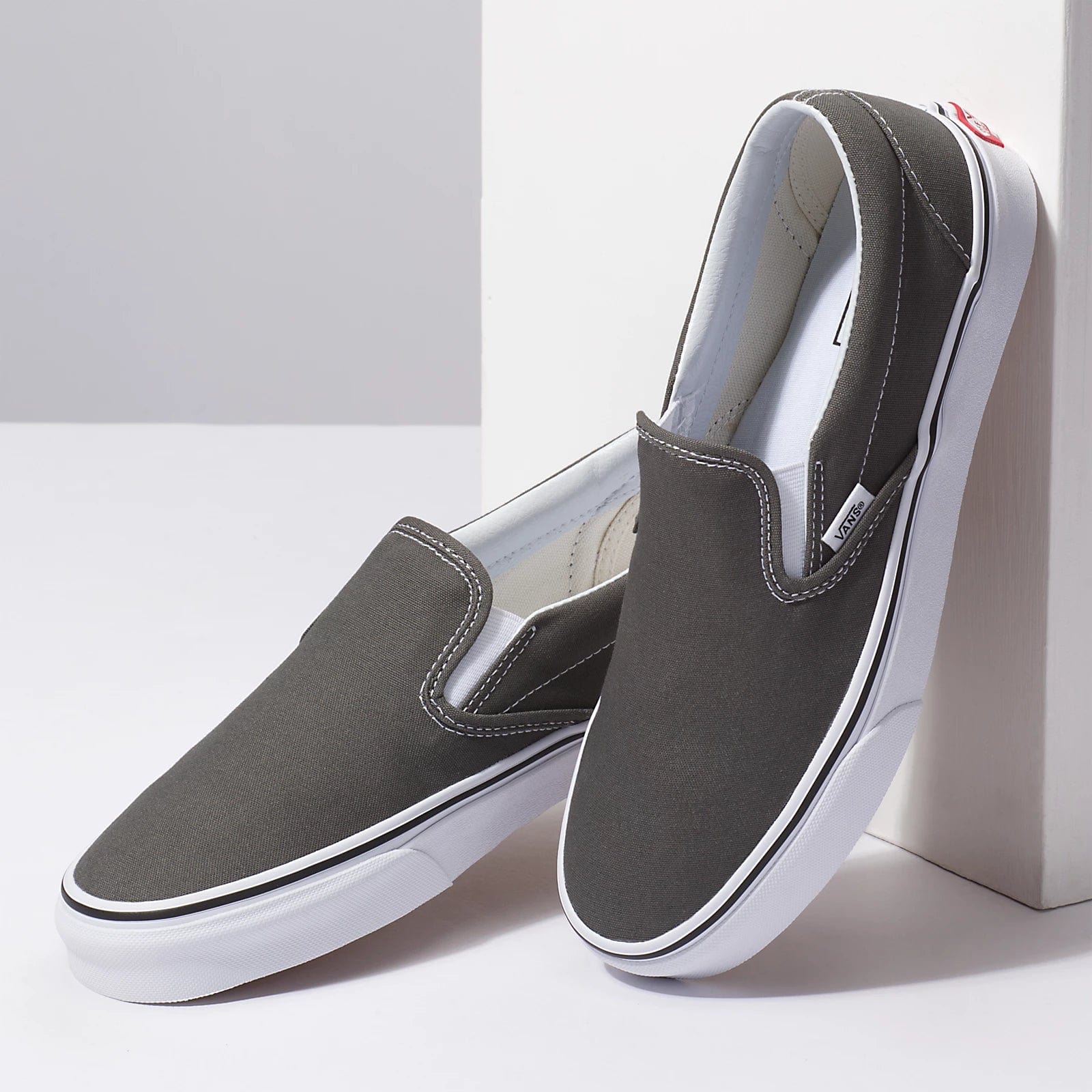 Vans Classic Slip On Shoes Men s Large Sizes 14 17 BigShoes