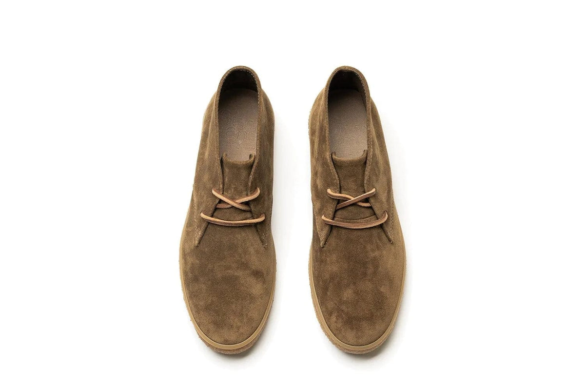 Brand new mens desert Chukka. Tan. Large. In box Findley Suede Chukka Boot | Men main image 2