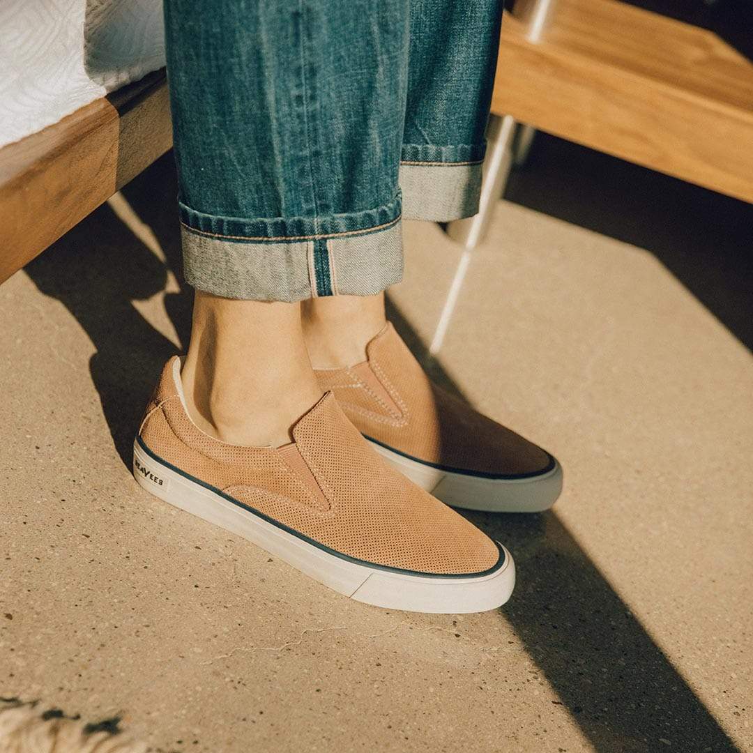 SeaVees Hawthorne Slip On Sneakers for Men – BigShoes display picture 2
